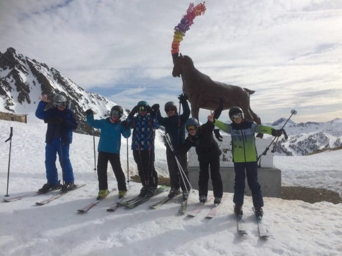 REVOILOU LES P’TITS LOUPS