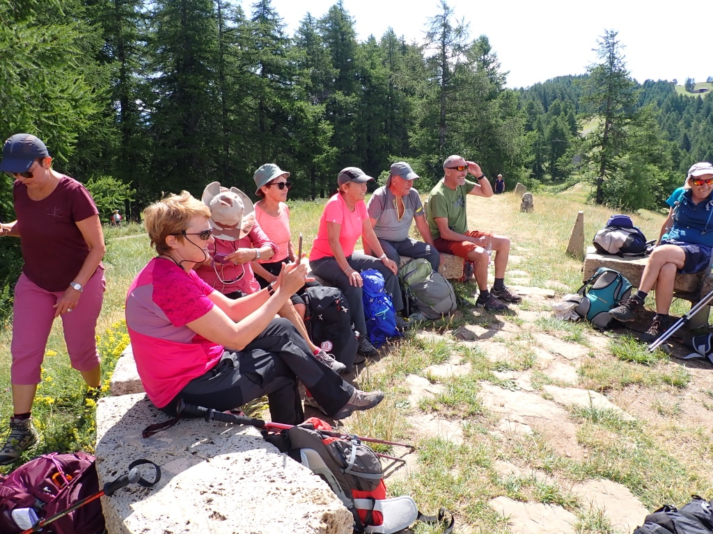 item-3